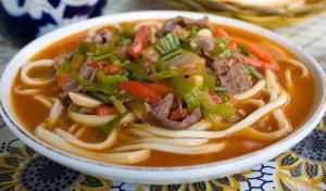 Лагман - узбекский густой суп