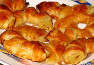 Ананасы в тесте