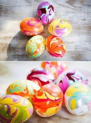 Как покрасить яйца на Пасху - мраморный дизайн