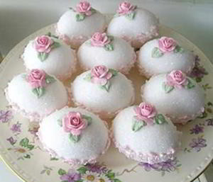 Как сделать сахарные пасхальные яйца