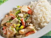 Курица с овощами и рисом