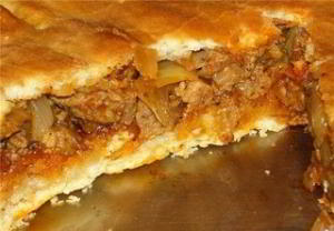 Месник или попросту - пирог с мясом (болгарская кухня)
