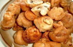 Шампиньоны, жаренные в тесте