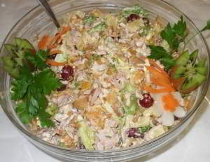 Салат с колбасой Флоренс