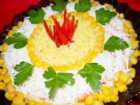 рецепт Слоеный салат с курицей и корейской морковью