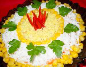 рецепт Слоеный салат с курицей и корейской морковью