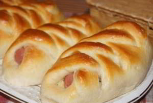 рецепт Сосиска с картофелем в тесте