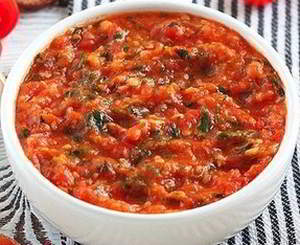 Томатно-чесночный соус (к рыбным блюдам)