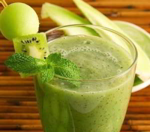 рецепт Жиросжигающий зеленый коктейль