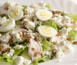 Салат с рикоттой и курицей