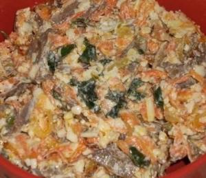 Салат сырное сердце