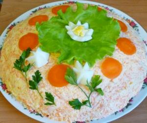 Салат из копченой скумбрии