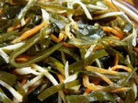Полезный салат из морской капусты