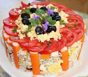 Праздничный салат-торт