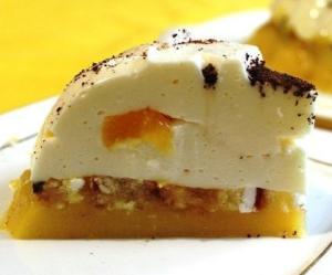 Нежный сливочно-персиковый десерт