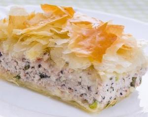 Пирог с курицей из теста Фило