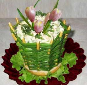 Салат «Весенний букет» к 8 Марта
