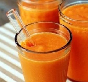 Смузи из манго и моркови