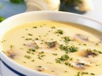 Низкокалорийный грибной суп с сыром