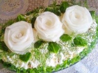 Салат "Три белых розы"