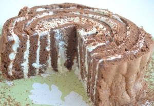Торт "Пенек" с ванильно-творожным кремом